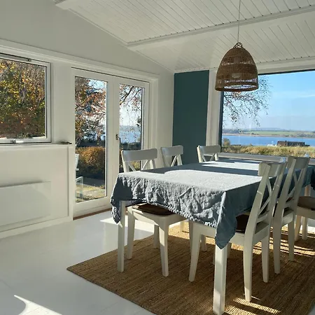 Semesterbostad Sunset Over Water, 50 Mins From Copenhagen *