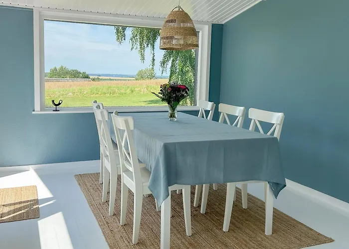 Sunset Over Water, 50 Mins From Copenhagen Semesterbostad *